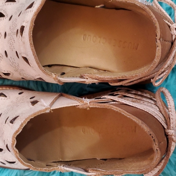 Musse and Cloud Ankle Boot - Picture 8 of 8